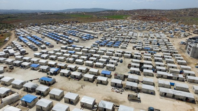 Suriye’de 2 bin 816 briket ev daha tamamlandı