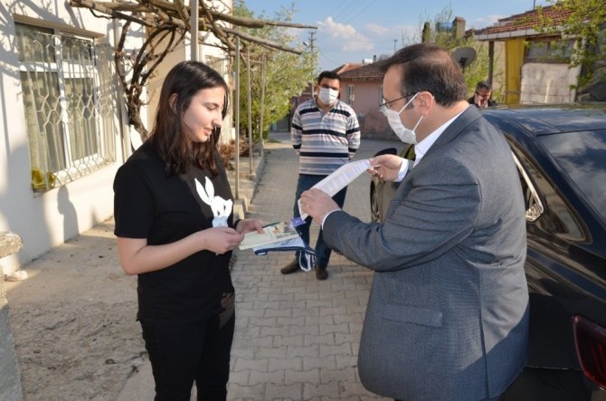 Emet Belediyesi’nden bin 500 öğrenciye kitap