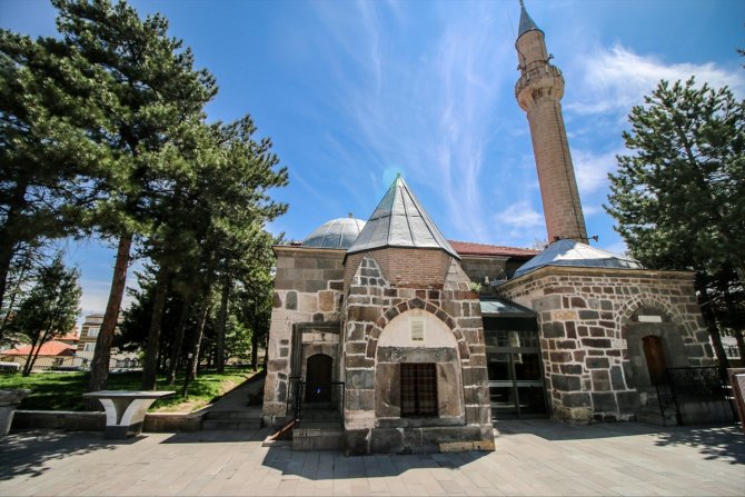 Konya'da tarihi Seyyid Harun Veli Camisi'nde sessizlik