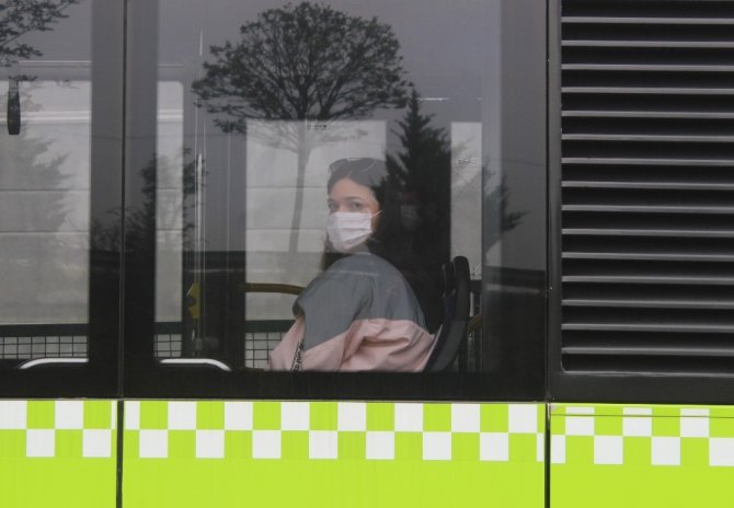 İngiltere’den döndükten sonra Kocaeli’de karantinaya alınan 342 kişi tahliye edildi