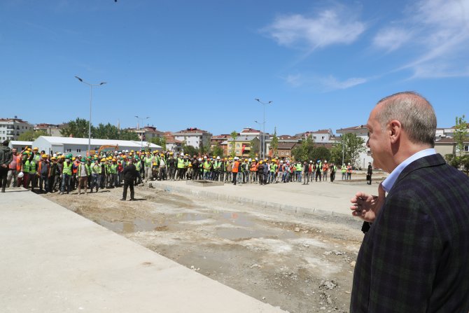 Cumhurbaşkanı Erdoğan Sancaktepe'de salgın hastanesini inceledi