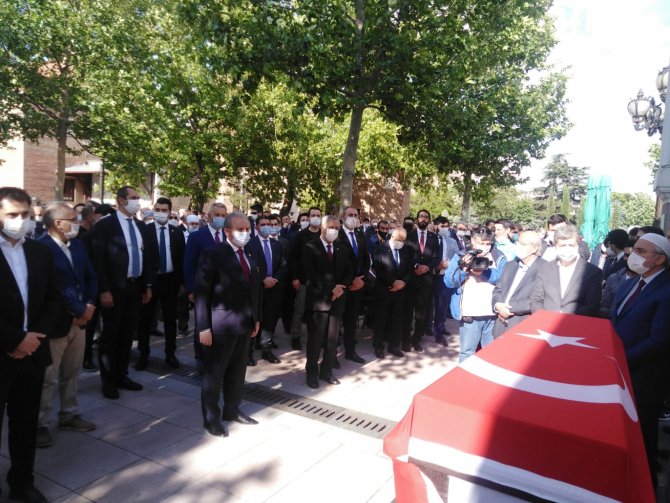 Eski Refah Partisi Genel Başkanı Ahmet Tekdal hayatını kaybetti (2)