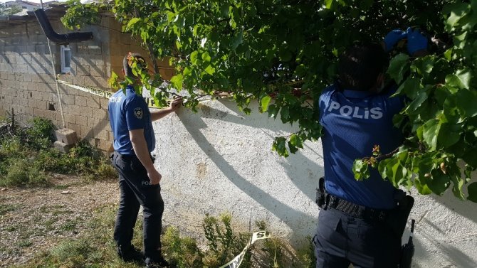 Karaman Da Iki Katli Mustakil Ev Karantinaya Alindi