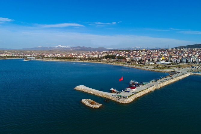 Beyşehir Gölünü koruyacak proje başladı