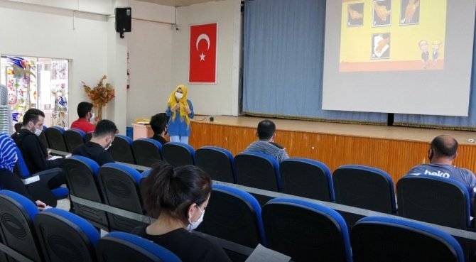 Isparta Halk Eğitim Merkezinde istihdama yönelik kurslar yeniden başladı