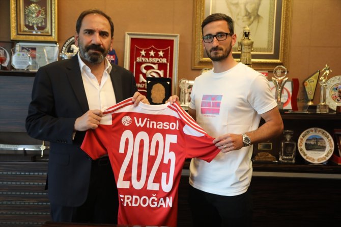 Sivasspor'da iç transfer