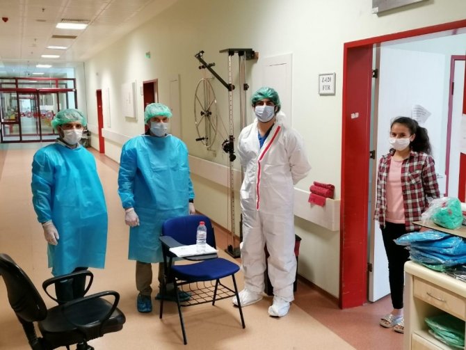 Korona virüs tedavisi gören öğrenci LGS’ye hastanede girdi