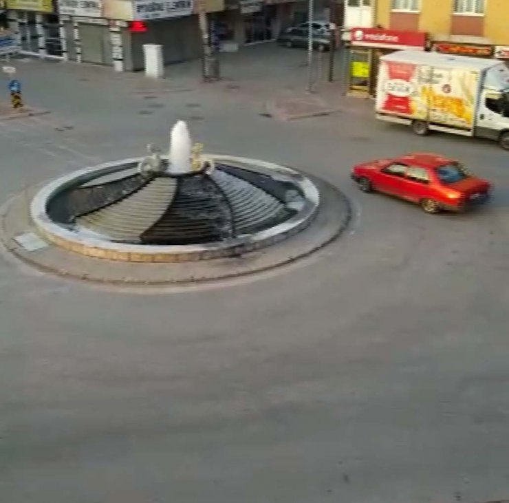 Kavşakta drift yapan sürücüye 6 bin 100 lira ceza