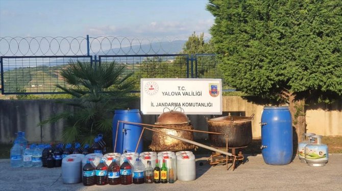 Yalova'da 5 bin 500 litre kaçak içki ele geçirildi