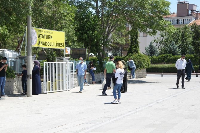 Konya’da YKS’nin ilk oturumu sona erdi