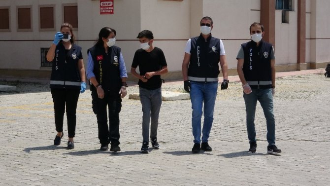 Polis ekipleri öğrenciyi sınava bir dakika kala yetiştirdi