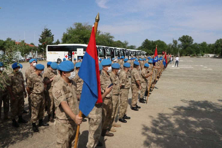 Diyarbakır’dan 268 komando, Suriye’ye uğurlandı
