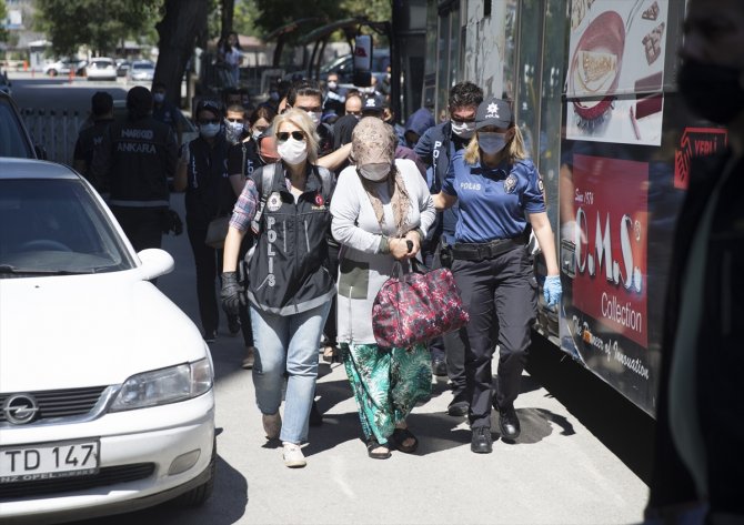 Bataklık Operasyonu'nda gözaltına alınan 67 şüpheli adliyeye sevk edildi