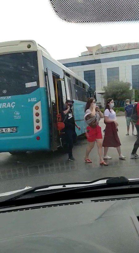Uygulamadan kaçan otobüsten 40 yolcu çıktı