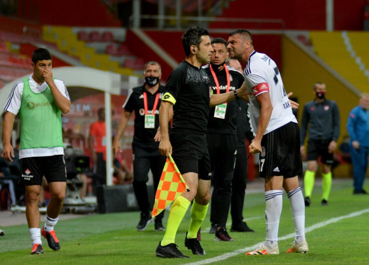Hes Kablo Kayserispor - Beşiktaş: 3-1