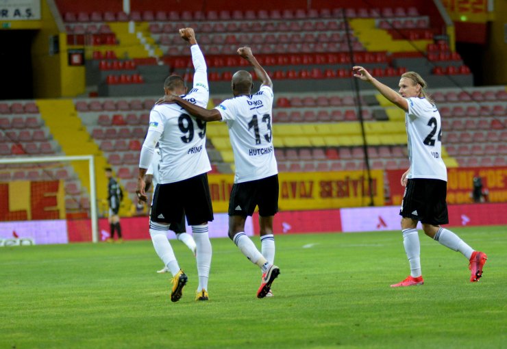 Hes Kablo Kayserispor - Beşiktaş: 3-1