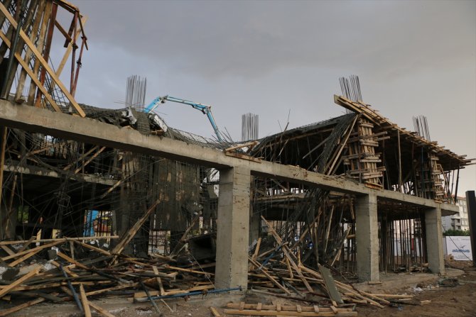 Aksaray'da inşaatta meydana gelen çökmede iki işçi yaralandı