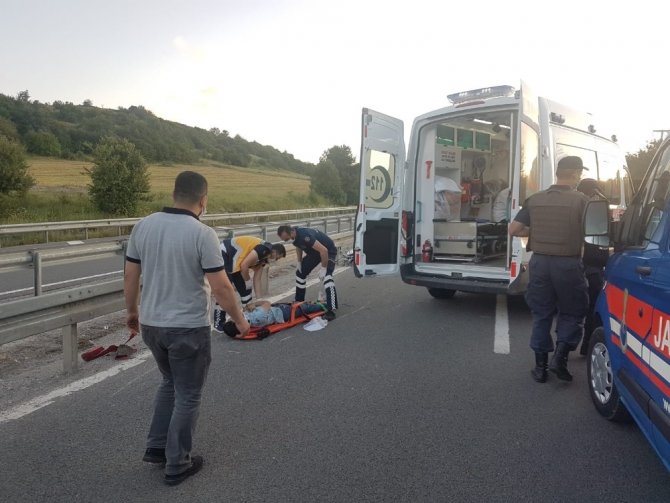 Bolu’da 3 motosiklet çarpıştı: 4 yaralı