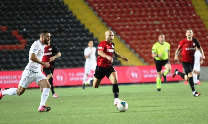 Süper Lig: Gaziantep FK: 0 - Konyaspor: 1 (İlk yarı)
