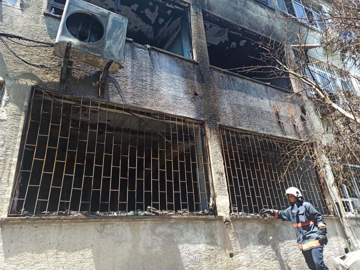 Meslek lisesindeki patlamada yaralanan Ramazan öğretmen kurtarılamadı