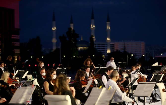 "15 Temmuz Destanı" Külliye'den senfonik konser ile dünyaya duyurulacak