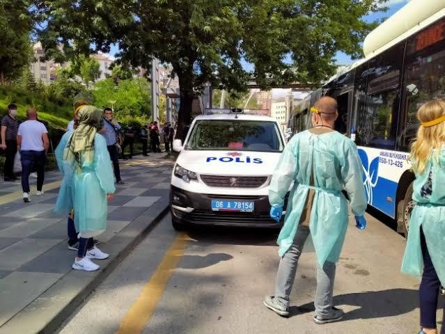 Ankara'da maske takmayan 1390 kişiye para cezası