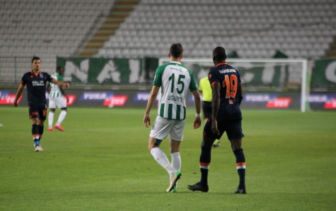 Süper Lig: Konyaspor: 0 - M.Başakşehir: 1 (Maç devam ediyor)