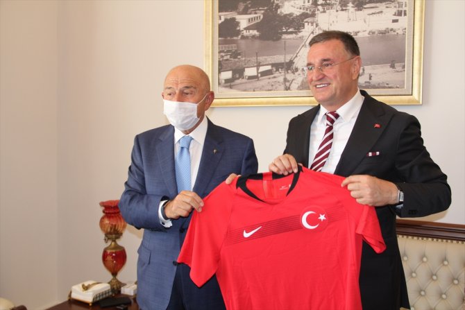 Nihat Özdemir'den seyircili maç açıklaması