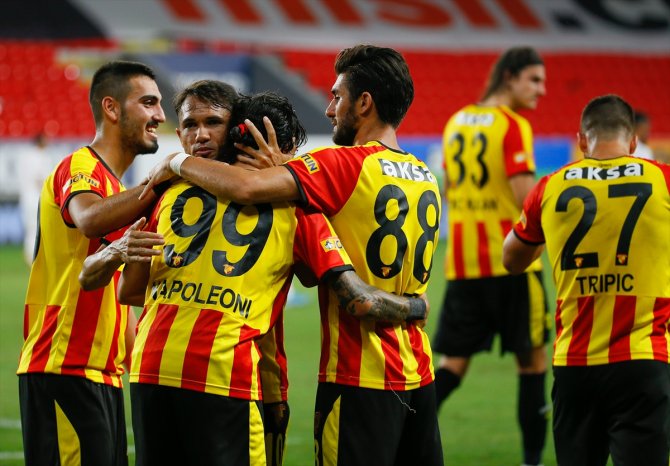 Göztepe: 1 - Demir Grup Sivasspor: 0 (İlk yarı sonucu)