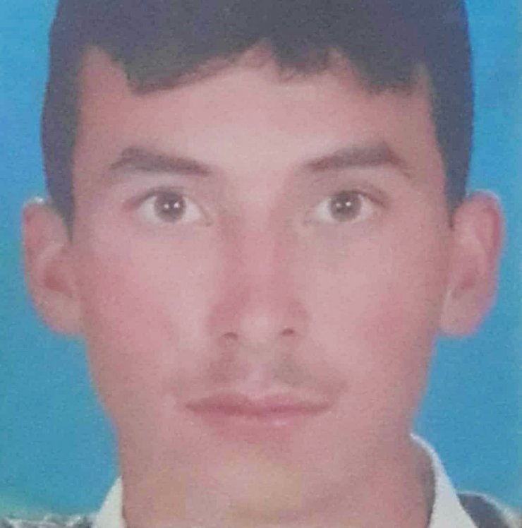 Katil zanlısı, babası gözleri önünde ölen İzzet'i de taş attığı için öldürmüş