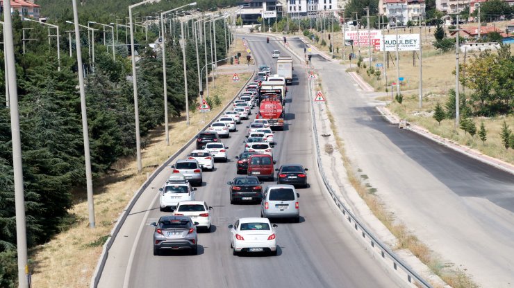 Burdur- Ankara yolunda bayram trafiği