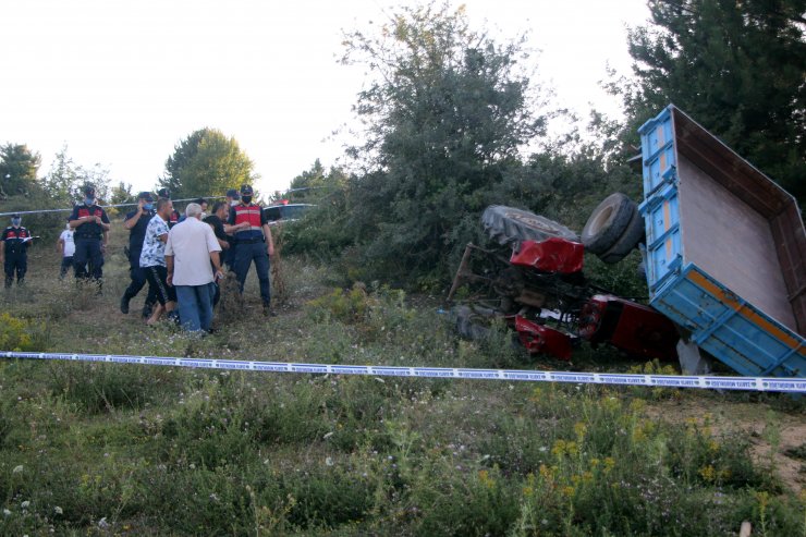 Çocuk sürücünün kullandığı traktör şarampole devrildi: 1 ölü, 1 yaralı