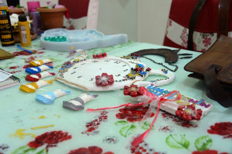 İzmirli öğretmen, Bingöl'de çocuklar için ücretsiz sanat evi açtı