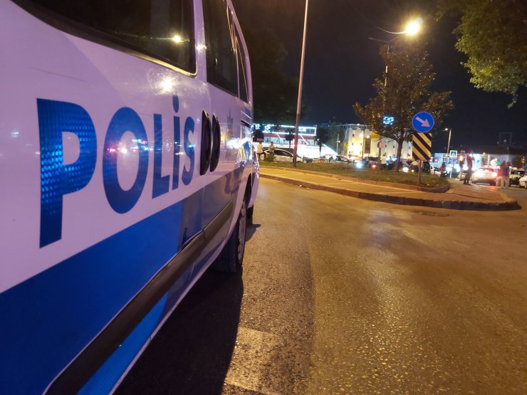 Bursa'da restoranda silahlı kavga, 2 yaralı