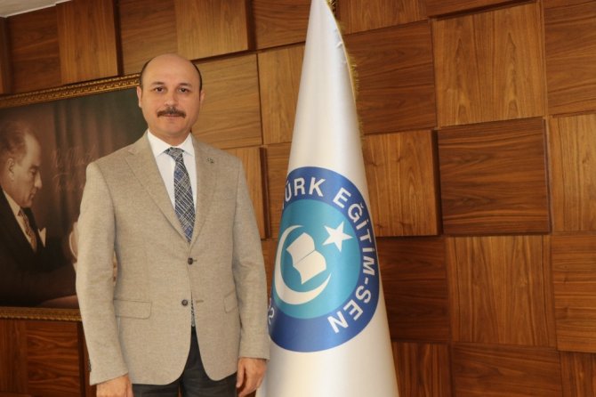 Türk Eğitim-Sen Genel Başkanı Geylan’dan okulların açılmasıyla ilgili açıklama