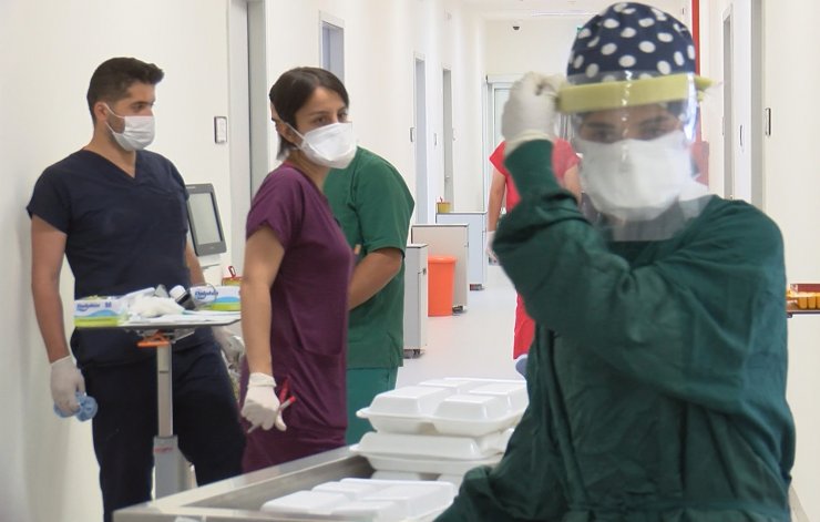 Pandemi hastanesinin yoğun bakım ünitesi ilk kez görüntülendi
