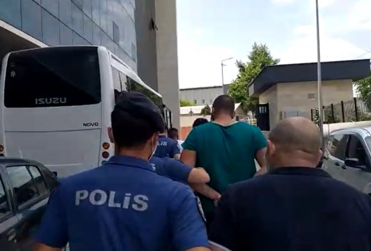 Bursa'da uyuşturucu tacirlerine operasyon; 4 tutuklama