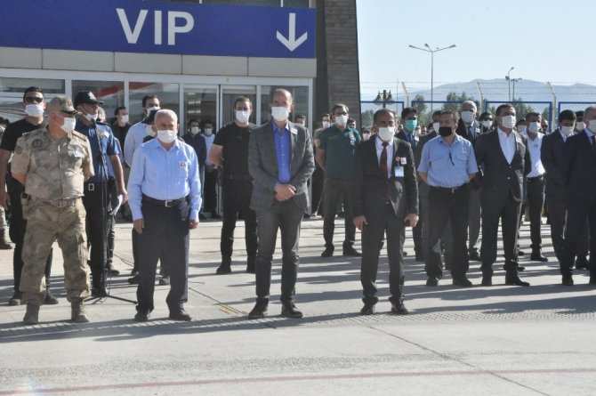 Şehit polisler memleketlerine uğurlandı