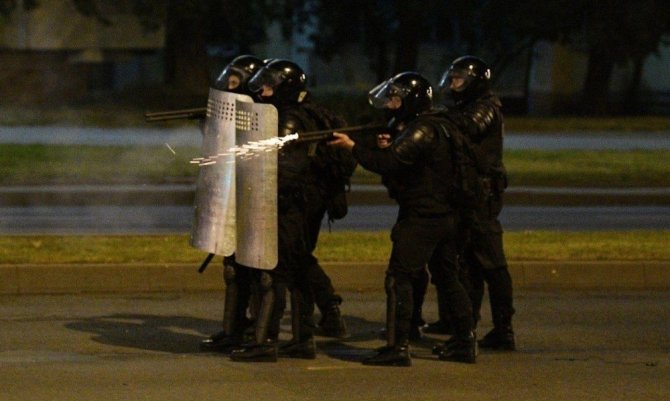 Belarus’taki protestolar sürüyor