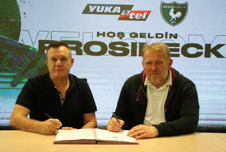 Denizlispor'da Prosinecki imzaladı