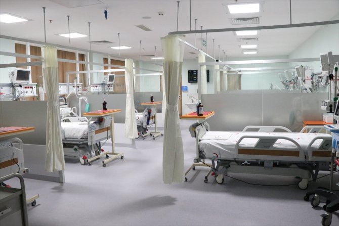 Niğde Ömer Halisdemir Üniversitesi Hastanesine 24 yataklı yoğun bakım servisi yapıldı