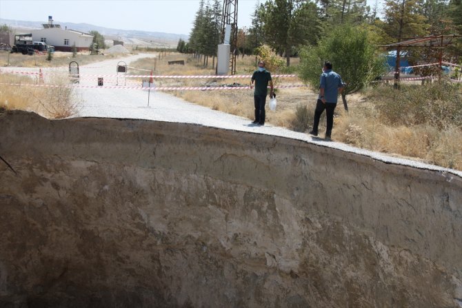 Konya'da obruk oluşabilecek bölgeler uydu görüntüleriyle tespit edilecek