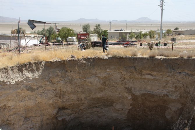 Konya'da obruk oluşabilecek bölgeler uydu görüntüleriyle tespit edilecek