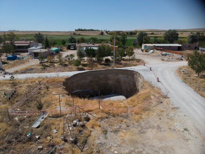 Konya'da obruk oluşabilecek bölgeler uydu görüntüleriyle tespit edilecek