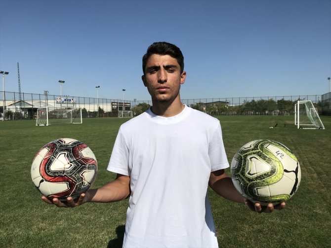 "A takımı" hayali 17 yaşında gerçekleşen Şener'in hedefi kalıcı olmak
