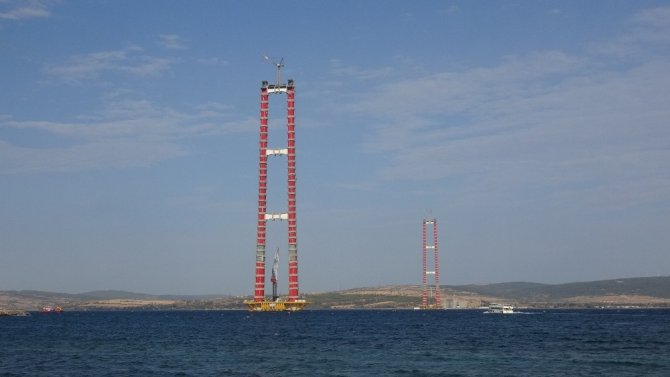 Bakan Karaismailoğlu, 318 metre yüksekten 1915 Çanakkale Köprüsünü inceledi