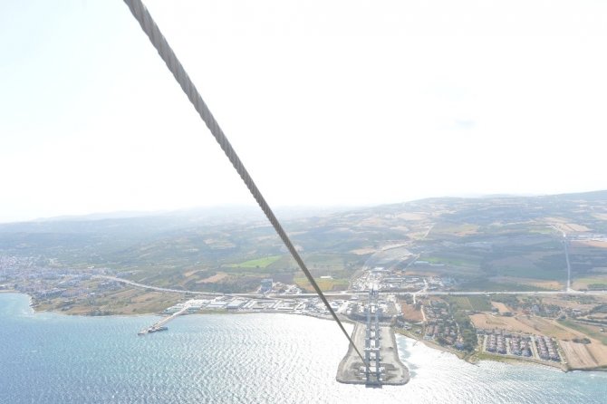 Bakan Karaismailoğlu, 318 metre yüksekten 1915 Çanakkale Köprüsünü inceledi