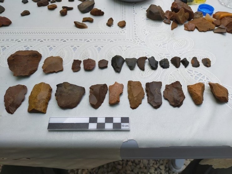 Yontma taş aletler bulundu; insan yaşamı 200 bin yıl öncesine tarihleniyor