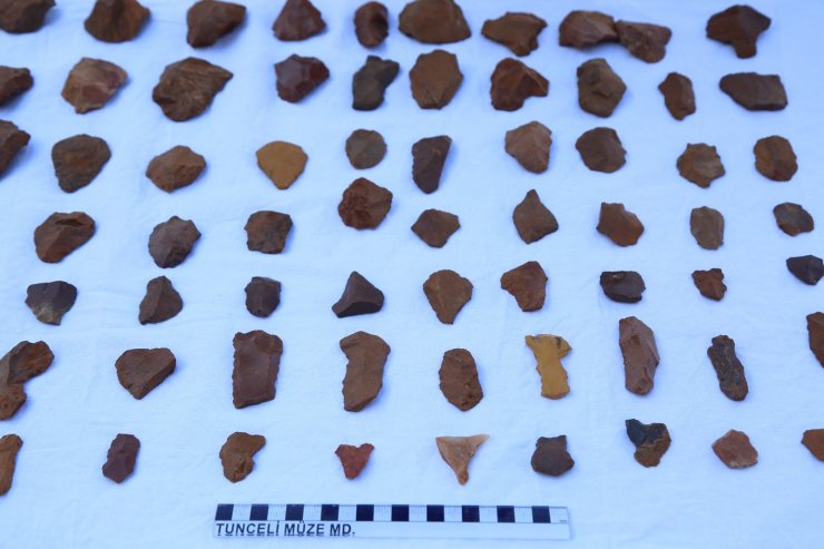 Yontma taş aletler bulundu; insan yaşamı 200 bin yıl öncesine tarihleniyor
