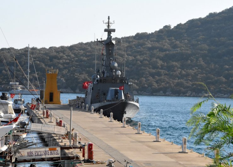 Türk hücümbotu, Kaş Setur Marina'ya demirledi